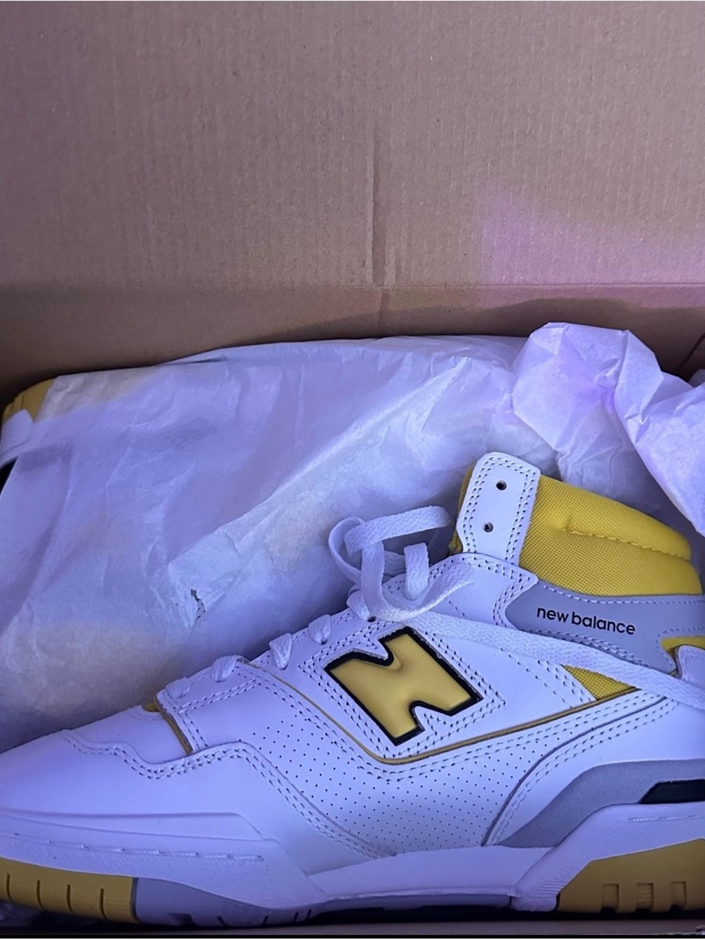 New Balance Mens White & Yellow High-Top Sneakers